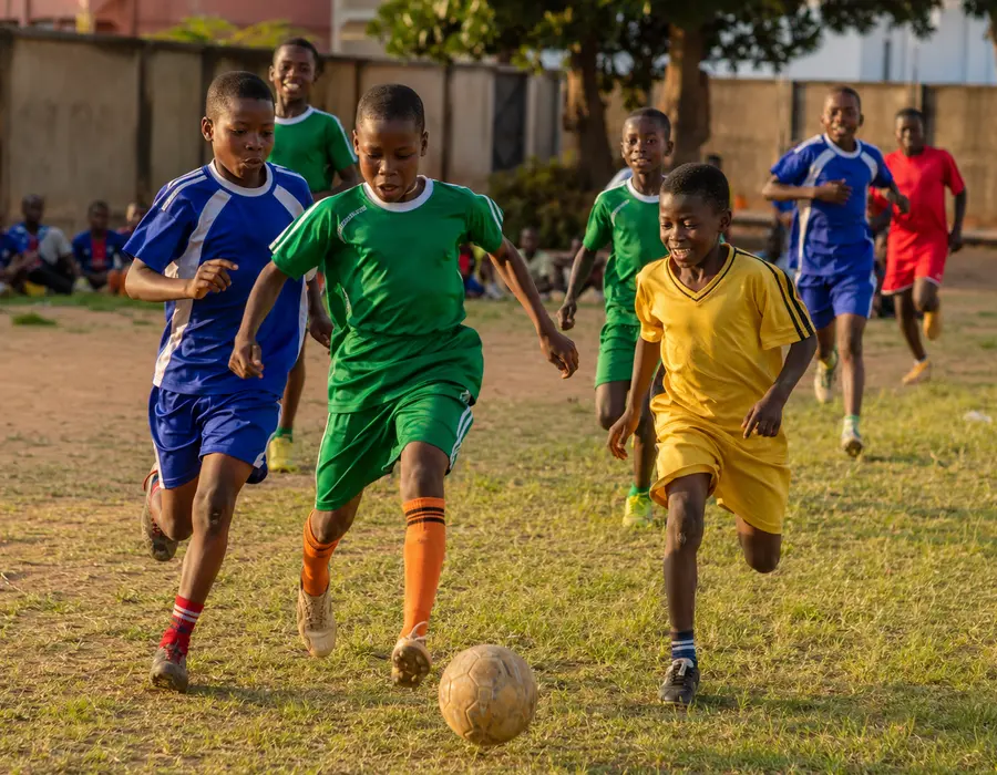 Supporters et jeunesse pendant la Super Coupe Porto-Novo
