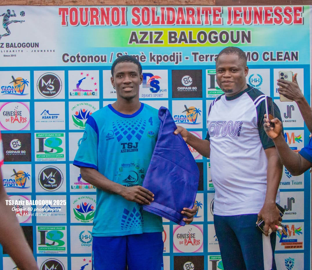Joueur récompensé pendant le tournoi